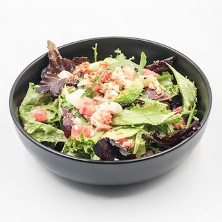 Салата спанак с киноа (300г)