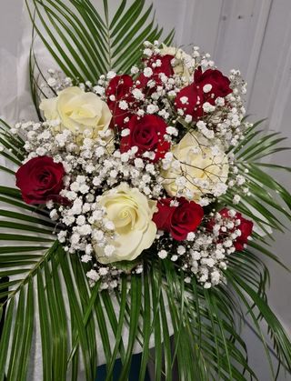 Buchet 15 trandafiri