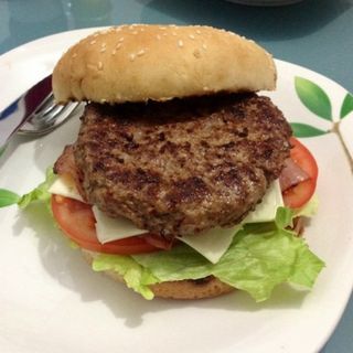 Hamburguesa La Eterna