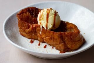 Torrija Con Dulce De Leche