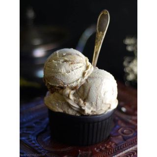Caramel Swirl Ice Cream