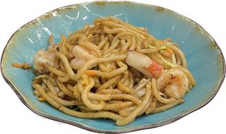 Spaghetti udon frutti di mare