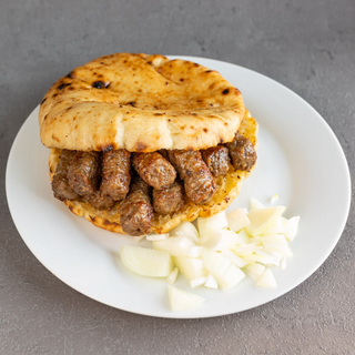 Ćevapi i Heineken 