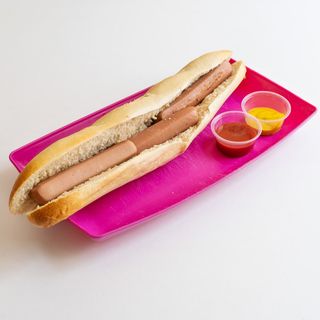 2. Perrito Con Patatas Fritas