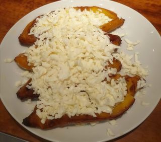 Plátano Maduro con Queso