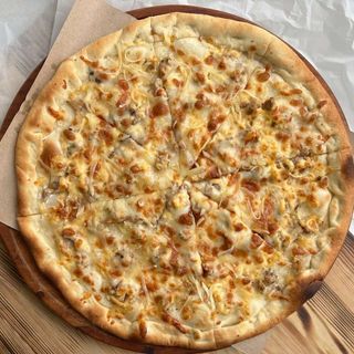 Піца Сирне курча (30см/500г)