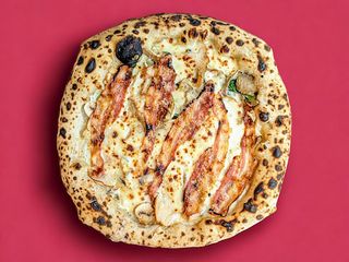 Курка з грибами та панчетою (~500g)