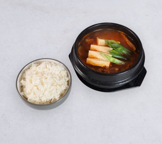 김치찌개 Kimczi czige
