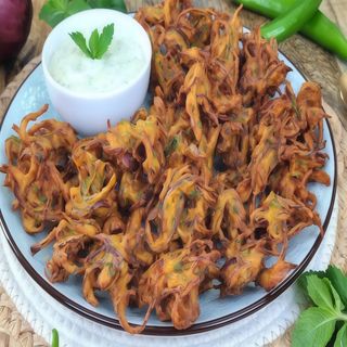 CEBOLLA REBOZADA ONION BHAJI