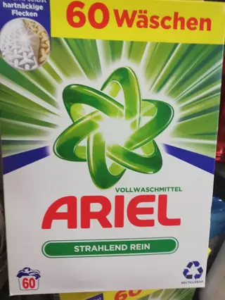 Prašak Ariel 60 pranja
