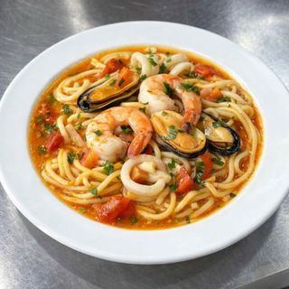 Sopa De Massa Com Marisco