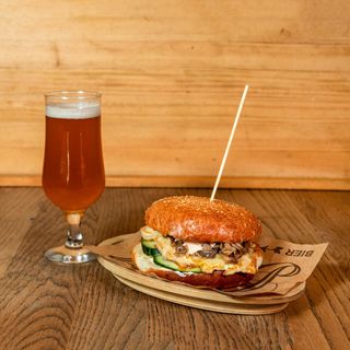 Pileće belo meso u lepinji