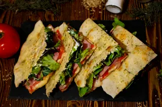 Focacchini with ham