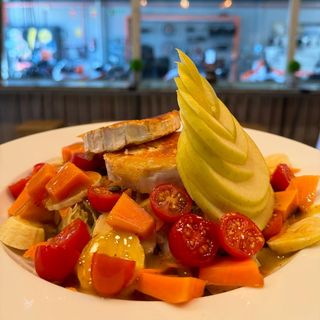 Ensalada Templada De Rulo De Cabra