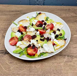 Салат курка-авокадо