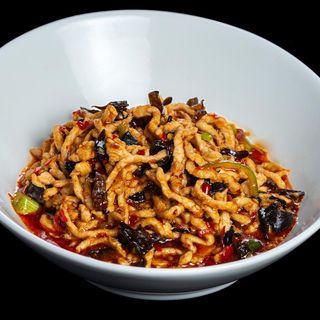 鱼香肉丝 Solomillo de cerdo Yu-Xiang