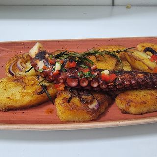 CARACATIȚĂ LA GRĂTAR