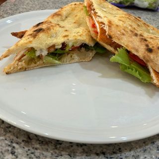 Bocadillo De Pollo Crujiente