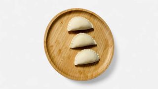 ვარენიკი ყველით