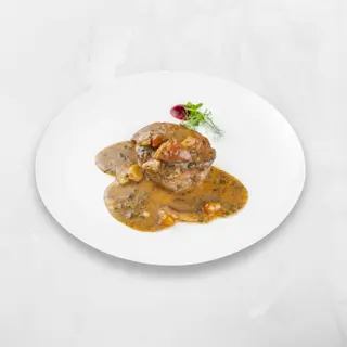 Biftek u "Madeira" umaku