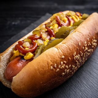 Хот Дог USA (сосиска на вибір) (165 гр.)