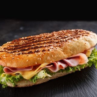 Сендвіч Шинка-Чедер (200 гр.)