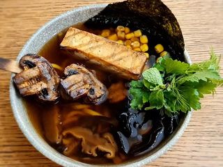 Вега Рамен малий (370g)