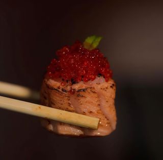 Gunkan Tawa (2 Unidades)