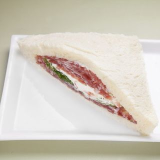 Salame e formaggio
