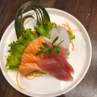 14.Sashimi misto