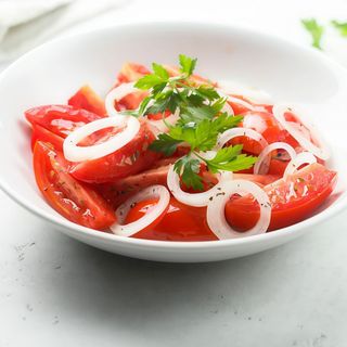 Tomate Rosalinda con Cebolla