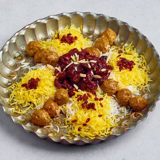 Albalu polo z klopsikami z baraniny