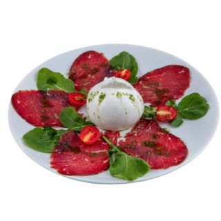 Bresaola con burrata Al profumo di aceto balsamico di modena