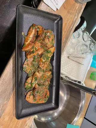 Задушени манатарки в масло