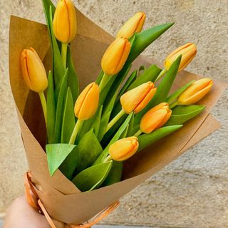 Ramo de Tulipanes naranja