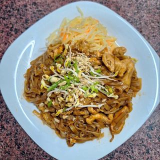 Pad-thai z kurczakiem