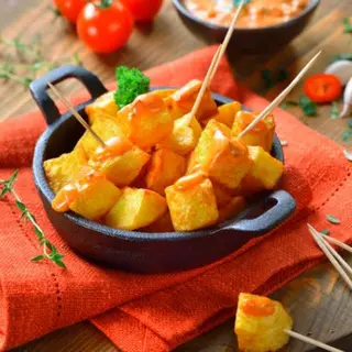 Patatas bravas