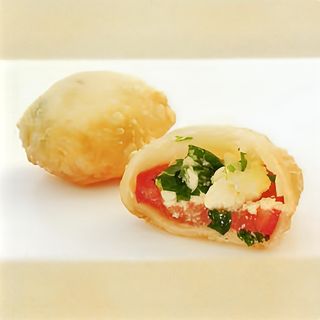 Бомбашки с томатами, Брызной и зеленью