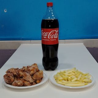 Menù alette grigliate piccante family