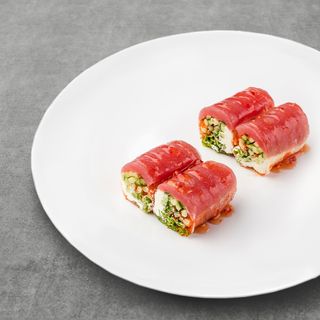 სპრინგ როლი თინუსით