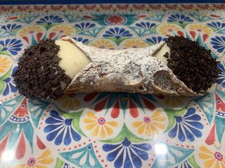 Cannolo siciliano al cioccolato di Modica