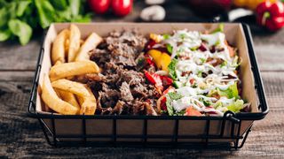 Danie z frytkami "Skurczybyk" dawniej "Zbaraniały"