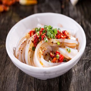 Tagliatelle di riso gelatinosi piccanti