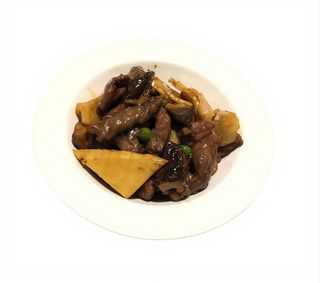 Ternera con bambú y setas