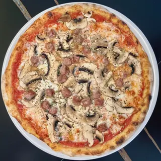 PIZZA SALCHICHA Y CHAMPIÑÓN (30Cm.)
