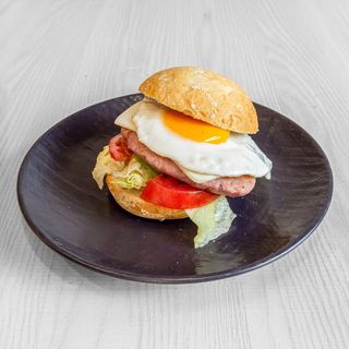 Hamburguesa con tomate Nº 4
