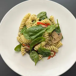 Fusili Al Pesto com Creme