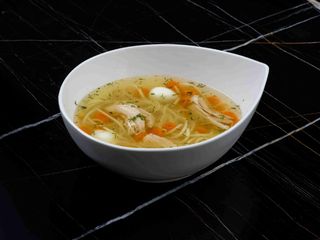 Курячий бульйон з локшиною (350г)