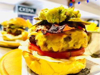 Бургер Гуак Чийз (450г)