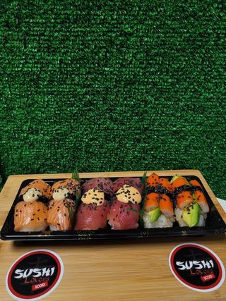 Nigiris De Salmón (6 Pzs.)